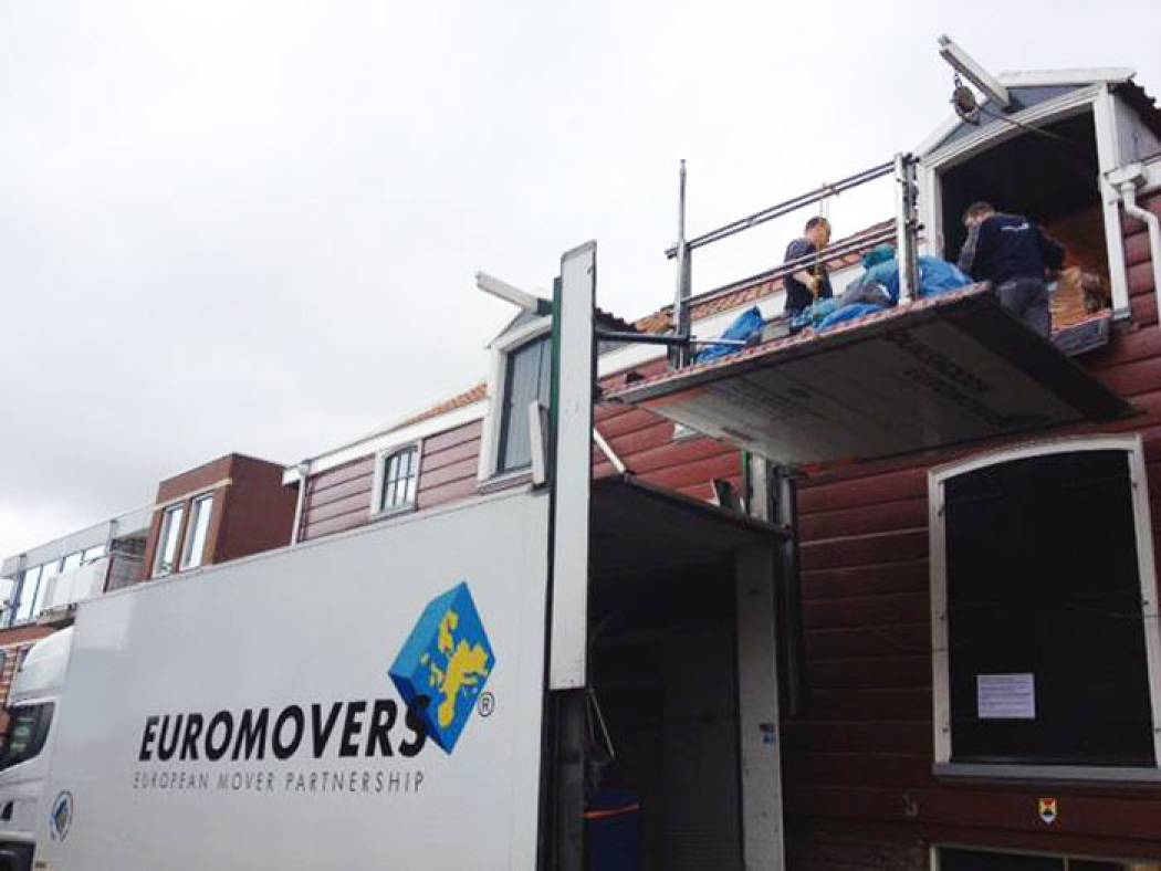 Ladderlift als verhuislift huren? Euromovers!