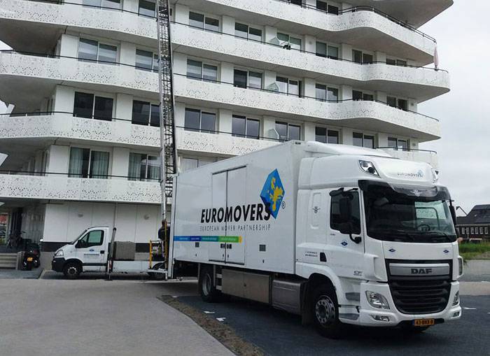 verhuislift huren in alkmaar | Euromovers